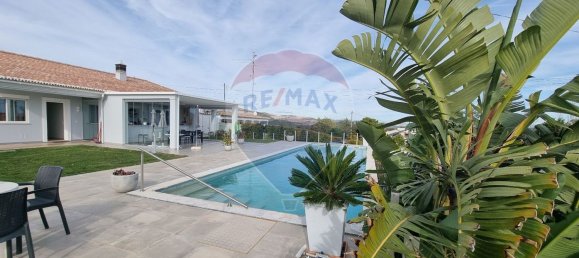 3 bedrooms House in Loule, Portugal No. 23287 12