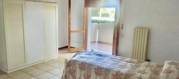 4-salle Appartement à Montemarciano, Italy No. 284342 4