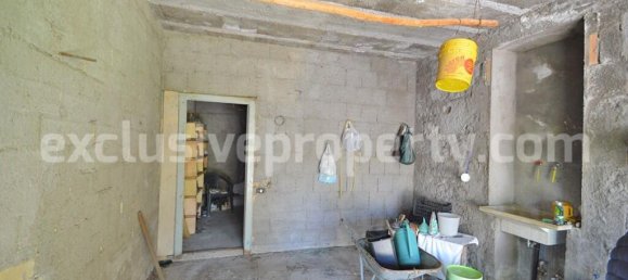 Villa de 3 dormitorios en Roccaspinalveti, Italy No. 329319 45