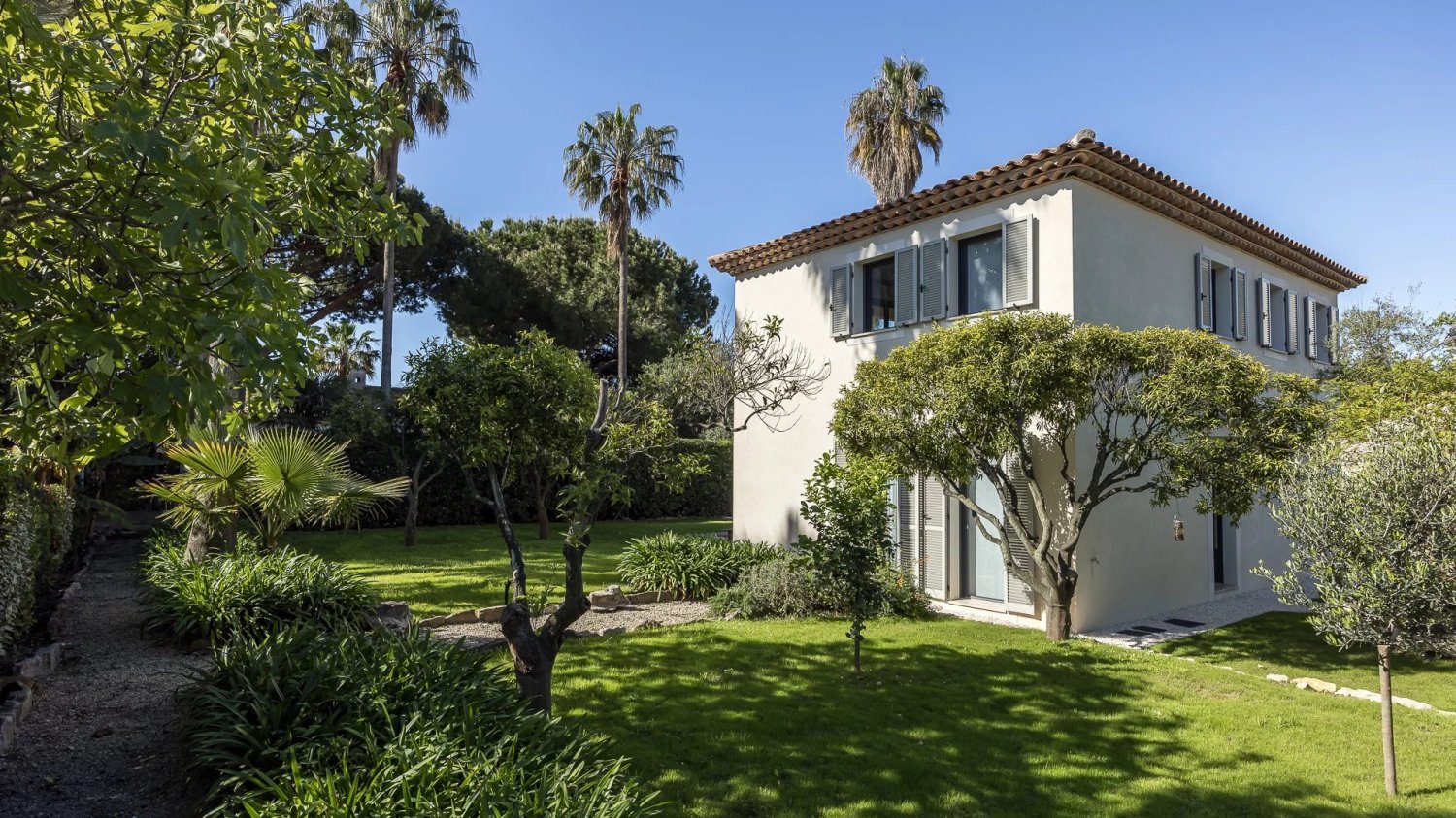 3 غرف نوم فيلا في Antibes, France رقم 1451