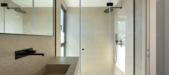  T3 em Alimos, Greece N.º 53809 12