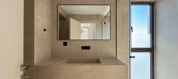  T3 em Alimos, Greece N.º 53809 7