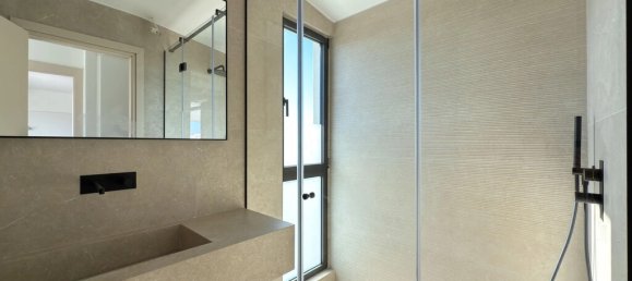  T3 em Alimos, Greece N.º 53809 11