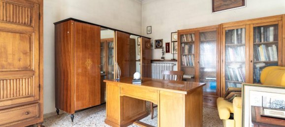 3 bedrooms House in Fucecchio, Italy No. 141287 32