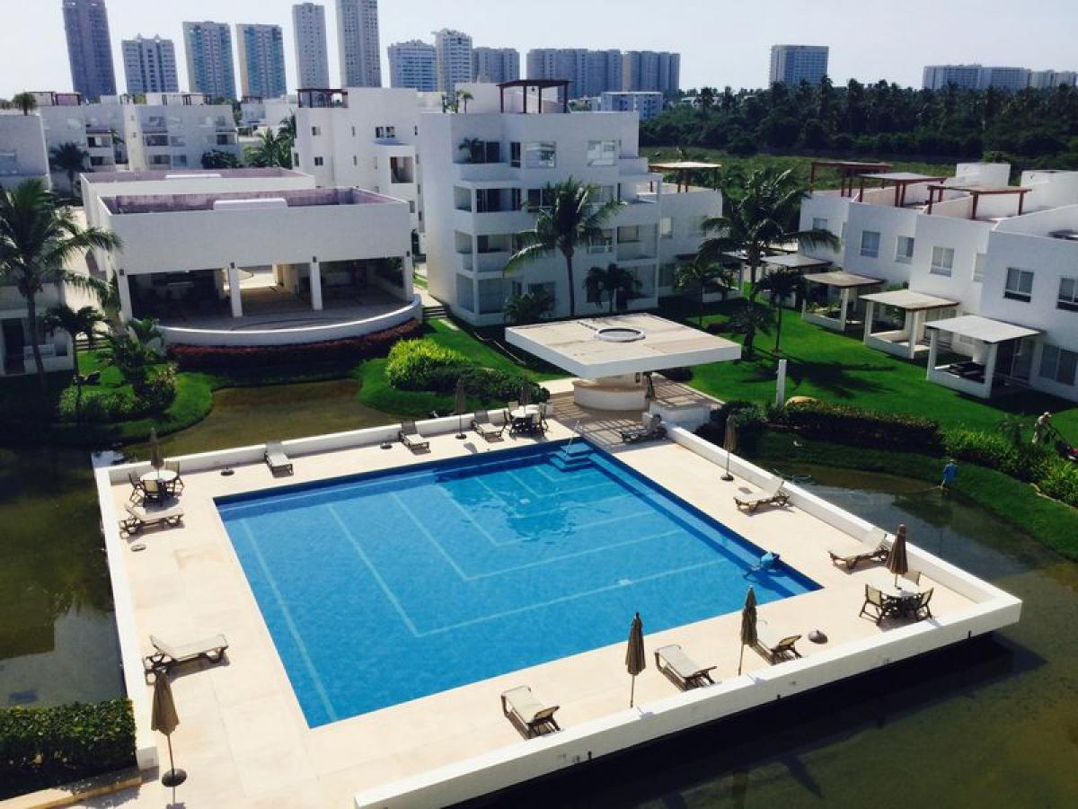 3 bedrooms Apartment in Guerrero, Mexico No. 182370