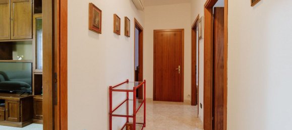 4 bedrooms House in Bagnoli di Sopra, Italy No. 356931 10