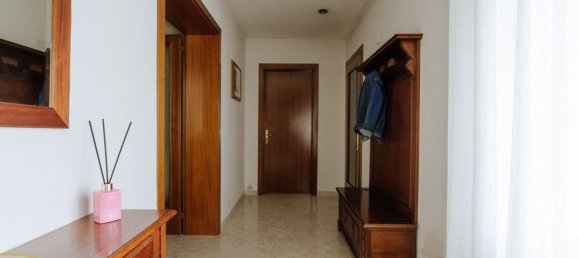 4 bedrooms House in Bagnoli di Sopra, Italy No. 356931 2