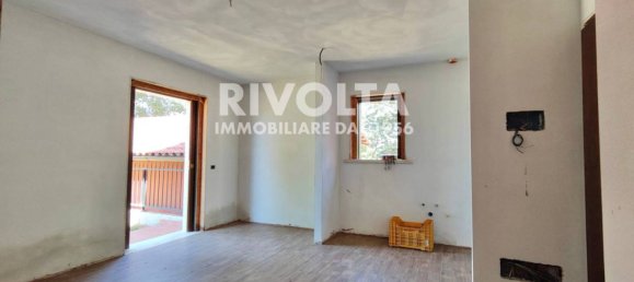 2 bedrooms Apartment in Manciano, Italy No. 106881 3