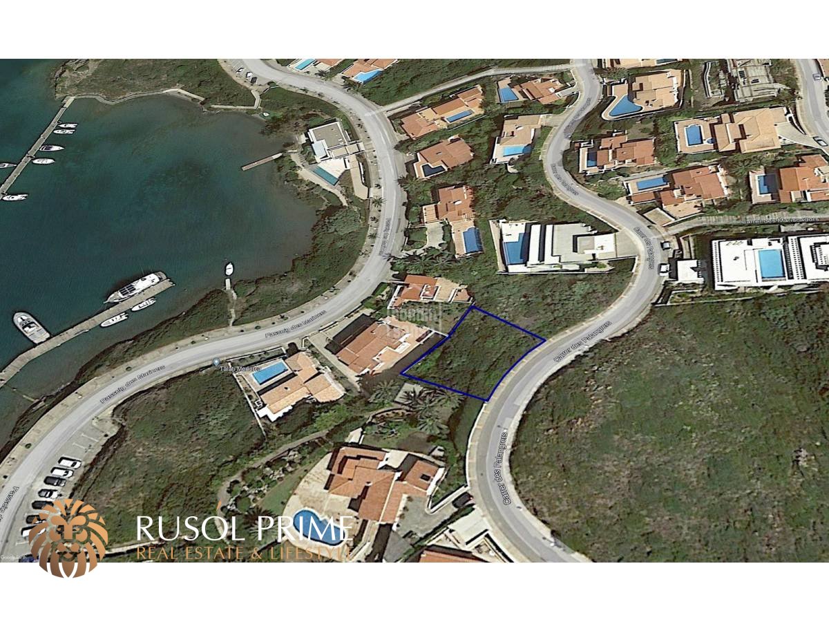 4 Schlafzimmer Grundstück in Mahon, Spain, Nr. 1627