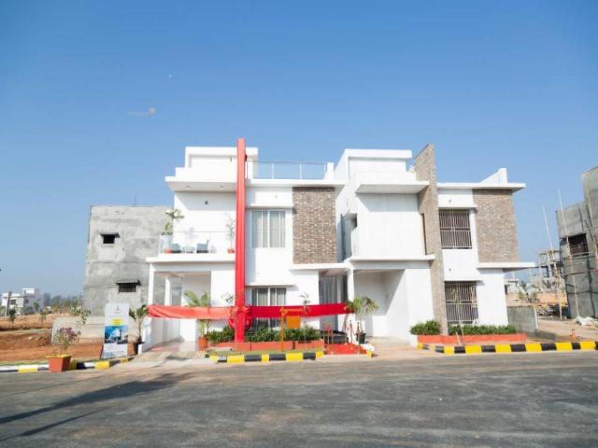 3 bedrooms House in Bangalore, India No. 2530
