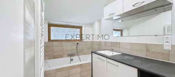 4 bedrooms House in Sermoyer, France No. 267060 12