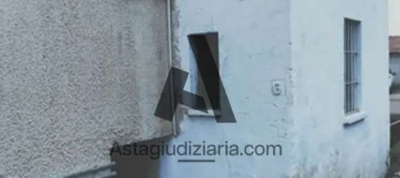 Apartamento T2 em Besnate, Italy N.º 372585 7