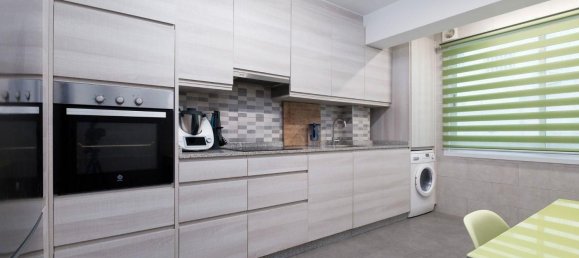 3 Schlafzimmer Wohnung in A Coruna, Spain, Nr. 166494 22