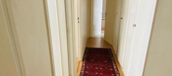 3 bedrooms Apartment in Clichy, France No. 180816 9