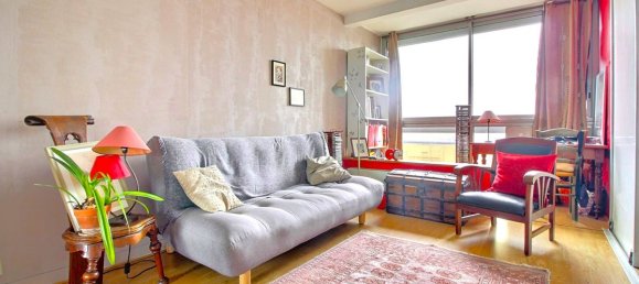 3 bedrooms Apartment in Clichy, France No. 180816 4