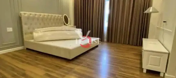 4 bedrooms Villa in District 7, Vietnam No. 15680 5