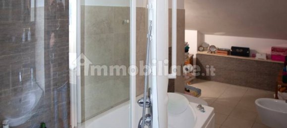 1 bedroom Apartment in Rome, Italy No. 16948 9