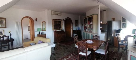 Ático de 5 habitaciónes en Follonica, Italy No. 84000 10