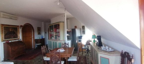 Ático de 5 habitaciónes en Follonica, Italy No. 84000 7