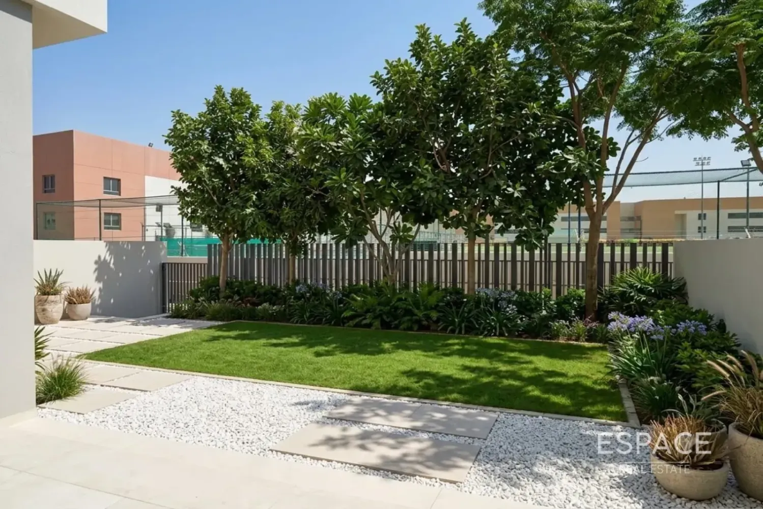 4 bedrooms Townhouse for rent in Jebel Ali, Dubai, UAE № 209381