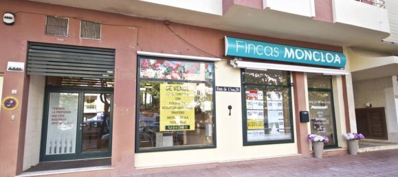 130m² Commercial property in Mahon, Spain No. 5267 2