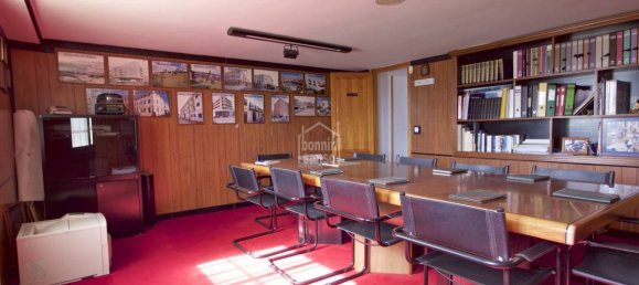 130m² Commercial property in Mahon, Spain No. 5267 18