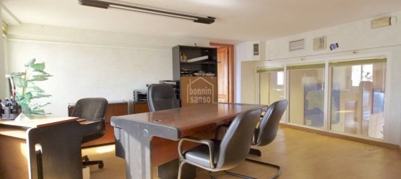130m² Commercial property in Mahon, Spain No. 5267 15