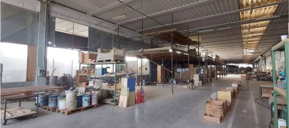 Armazém em Sernaglia della Battaglia, Italy 3700 m² N.º 299779 12