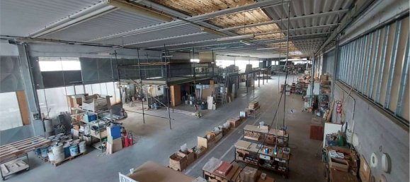 Armazém em Sernaglia della Battaglia, Italy 3700 m² N.º 299779 16