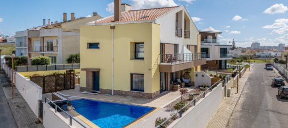 Casa de 3 dormitorios en Torres Vedras, Portugal No. 99663 3