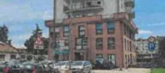 Квартира с 2 комнатами в Галларате, Италия № 181418 2