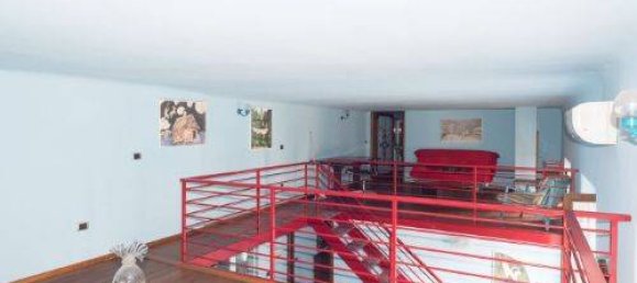 2 bedrooms Apartment in Naples, Italy No. 371824 9