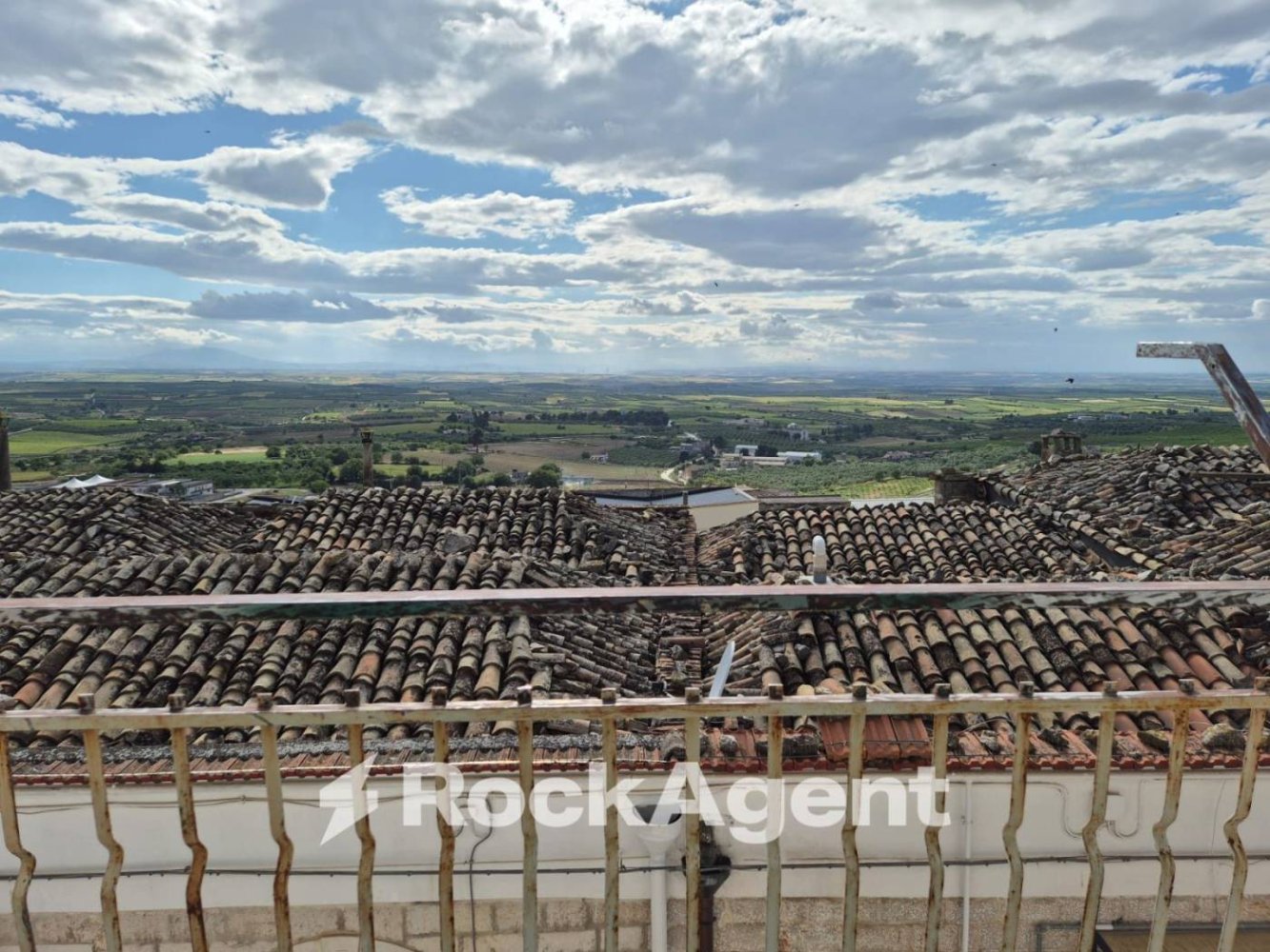 Квартира с 1 спальней в Минервино Мурдже, Италия № 272249