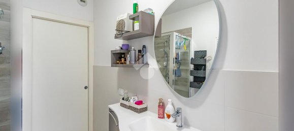 Apartamento de 2 dormitorios en Lainate, Italy No. 268820 23