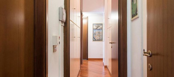 5-salle Appartement à Segrate, Italy No. 82850 7