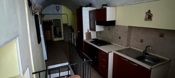 4 rooms House in Raiano, Italy No. 257245 6
