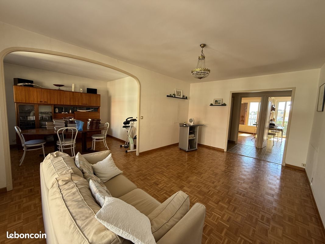 Apartamento T2 em Marseille, France N.º 282176
