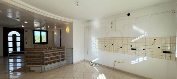 Casa de 5 divisões em Chioggia, Italy N.º 120875 5