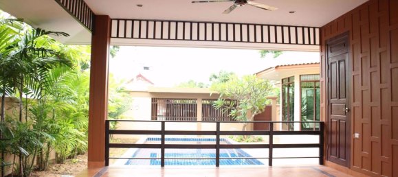 3 bedrooms Cafe / restaurant in Pattaya, Thailand No. 1895 13