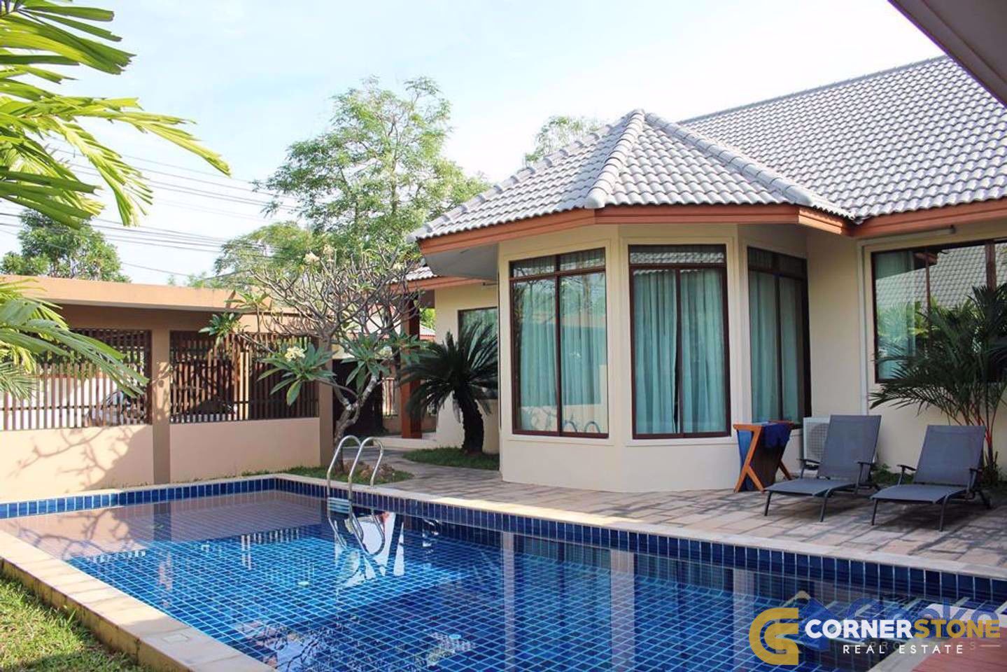 3 bedrooms Cafe / restaurant in Pattaya, Thailand No. 1895