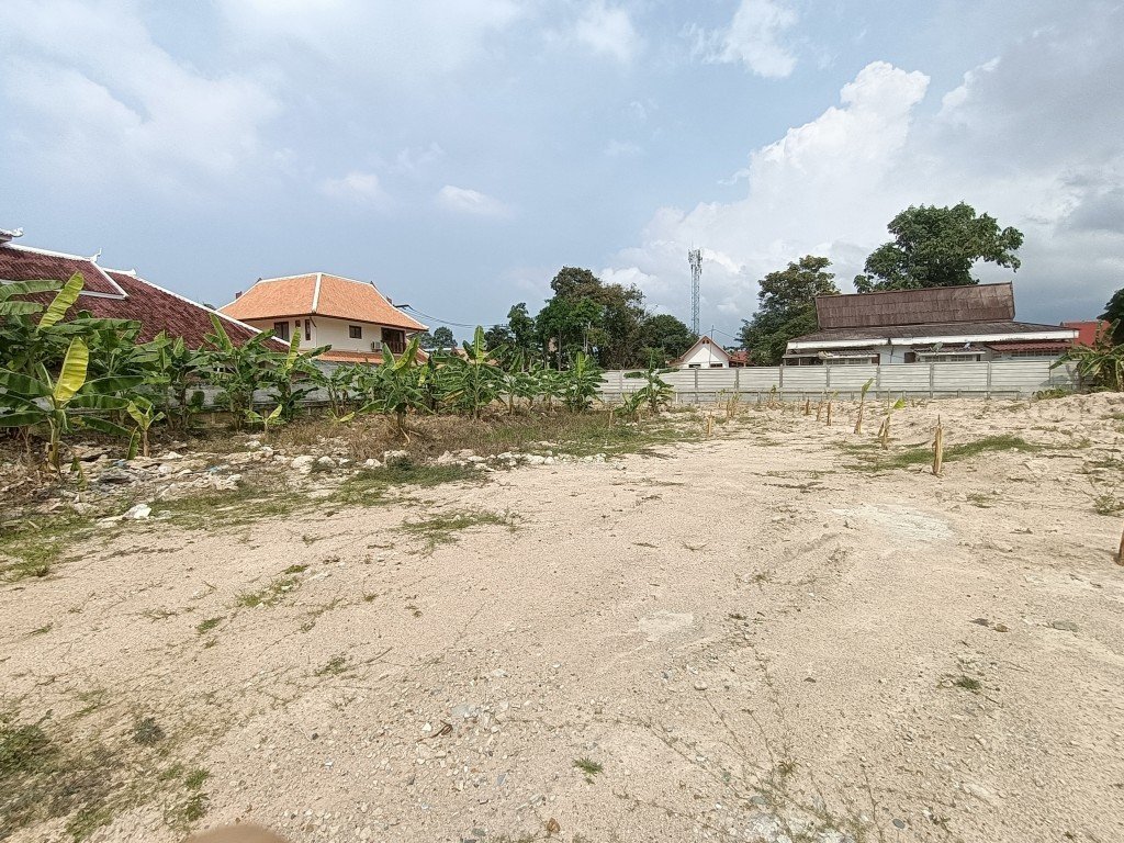  Commercial property in Pattaya, Thailand No. 374