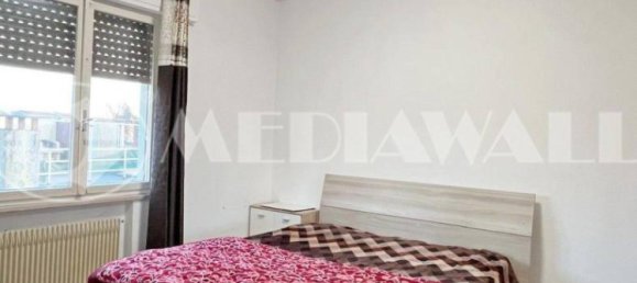 Квартира с 3 спальнями в Порденоне, Италия № 12771 14