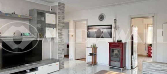 Квартира с 3 спальнями в Порденоне, Италия № 12771 7