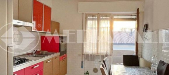 Квартира с 3 спальнями в Порденоне, Италия № 12771 8