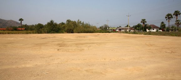  Commercial property in Hua Hin, Thailand No. 6988 13