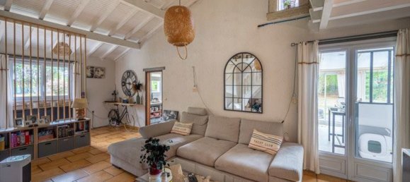 Casa de 4 dormitorios en Castets, France No. 281790 4