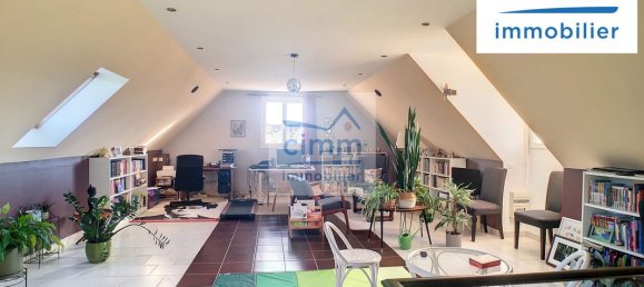 4 bedrooms House in Amilly, France No. 209136 3