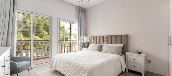 3 bedrooms Villa in Jumeirah Village Triangle, UAE No. 98636 7