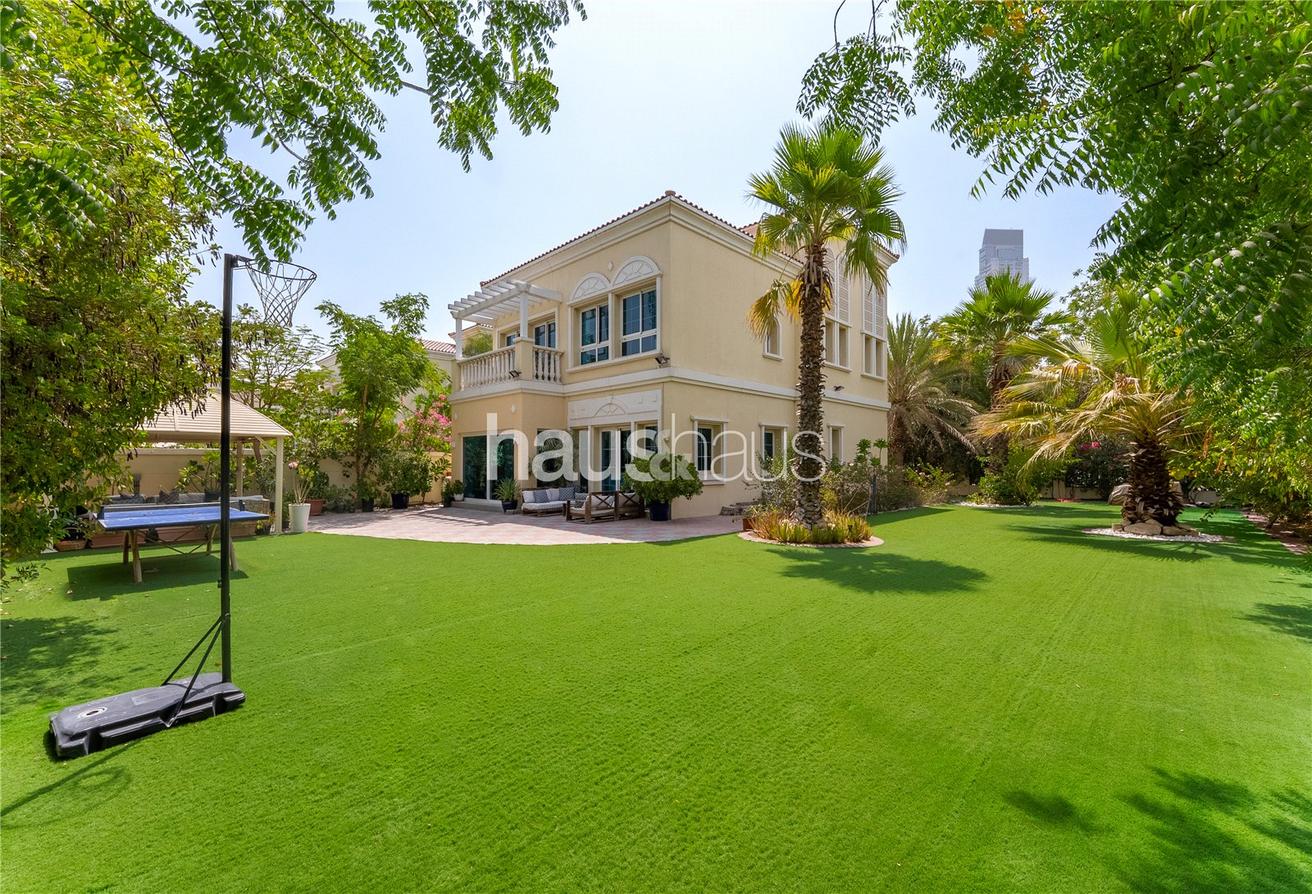 3 bedrooms Villa in Jumeirah Village Triangle, UAE No. 98636