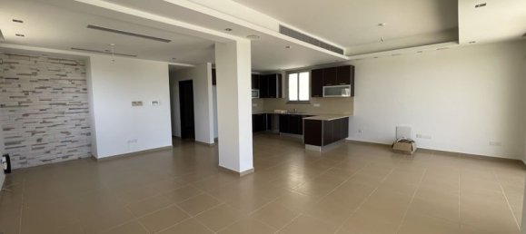 3 dormitorios apartamento en venta en Pervolia, Larnaka, Cyprus № 93426 5